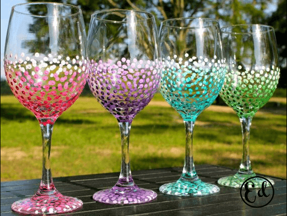 DECORACIÓN DE COPAS DE CRISTAL CON PINTURA